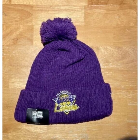NBA  Los Angeles Lakrers Beanie  Knit Winter Pom Knit Hat Cap New Era Purple - Picture 1 of 2